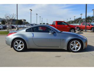 Illustration for article titled The Very First Production Nissan 350Z Is For Sale